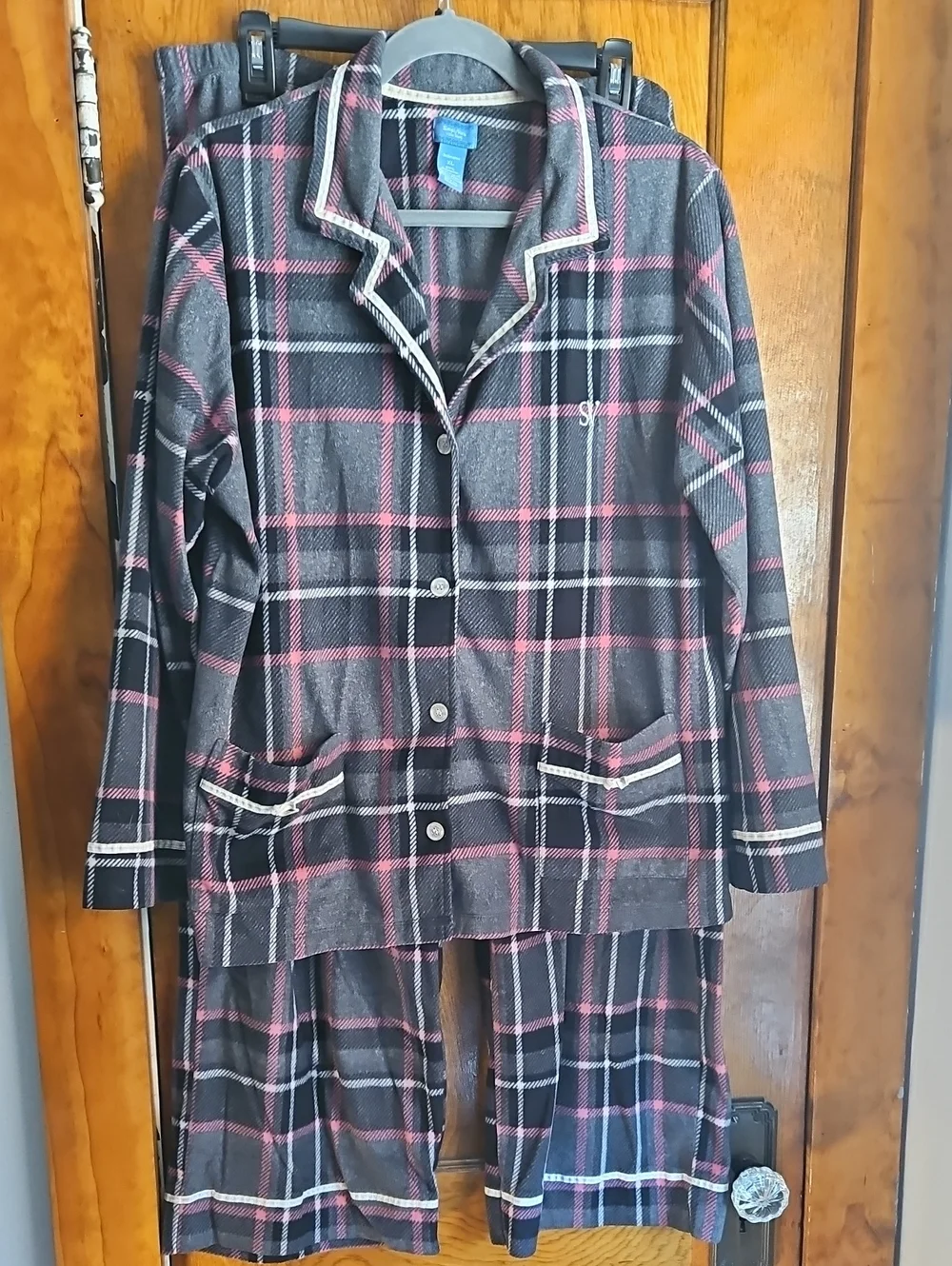 Simply Vera Vera Wang - Gray and Pink Plaid Pajama Set